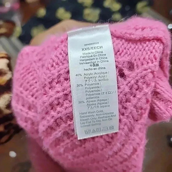 MADEWELL Barbie Pink Pullover Sweater.  Size xxs - Picture 6 of 8